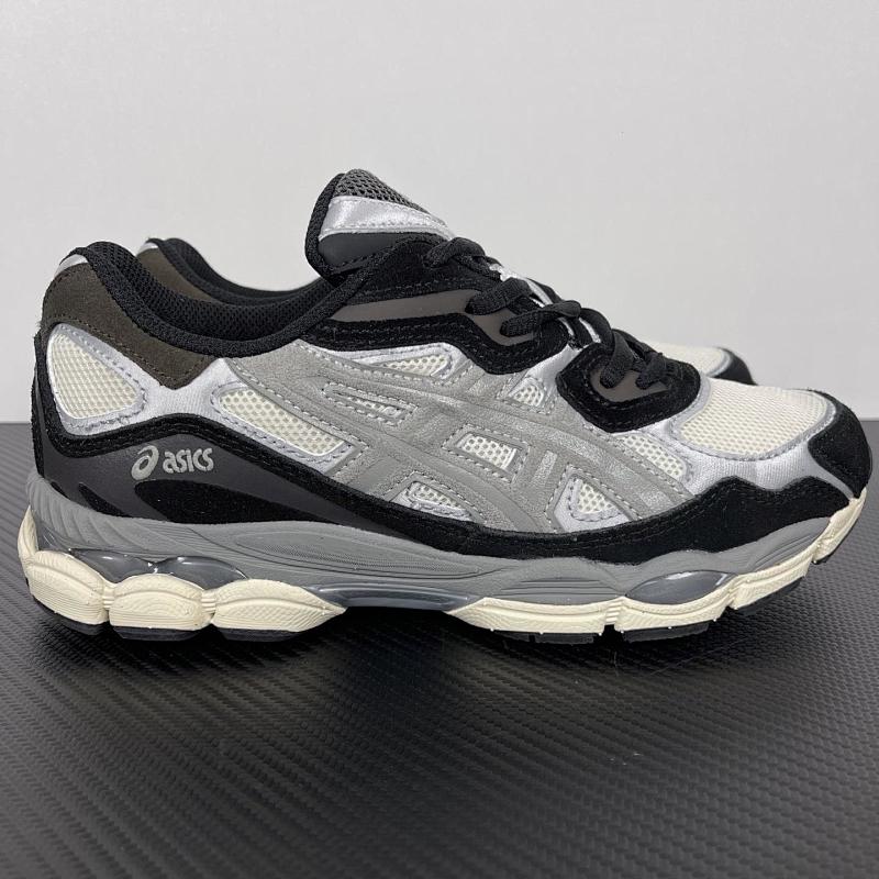 ASICS SHOES (46)