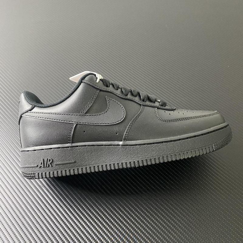 NIKE AIRFORCE 1 (2)