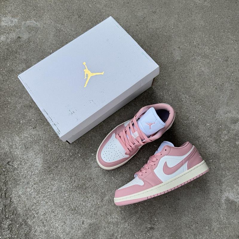 NIKE JORDAN 1 (174)