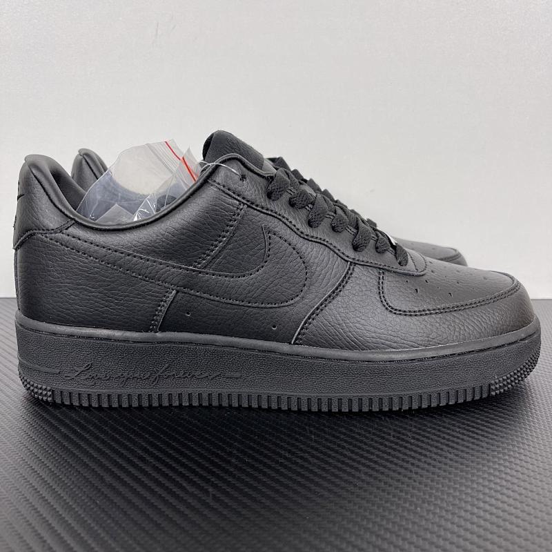 NIKE AIR FORCE 1 (226)