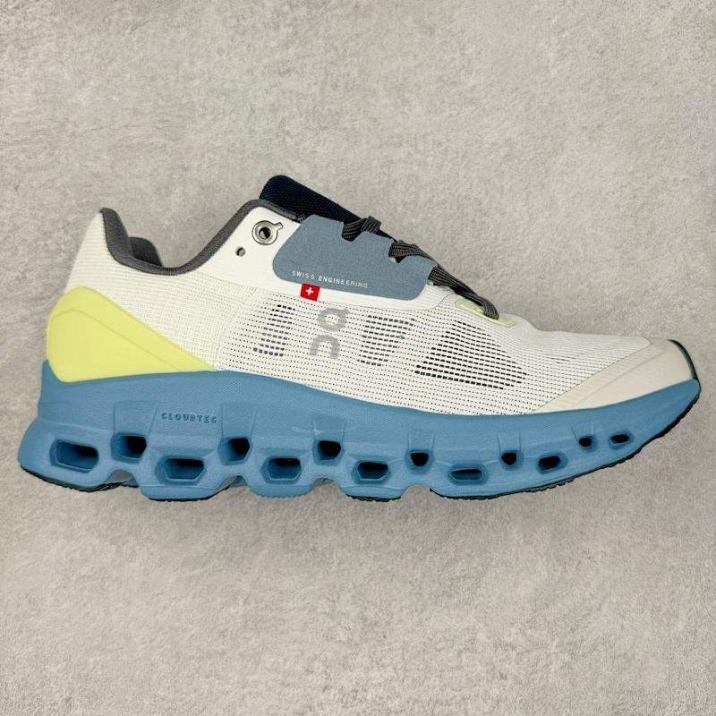 ON CLOUD SHOES (22)
