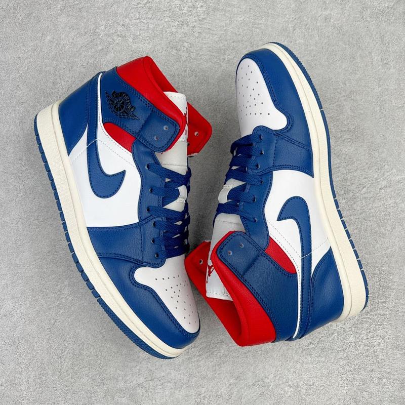 NIKE JORDAN 1 (380)