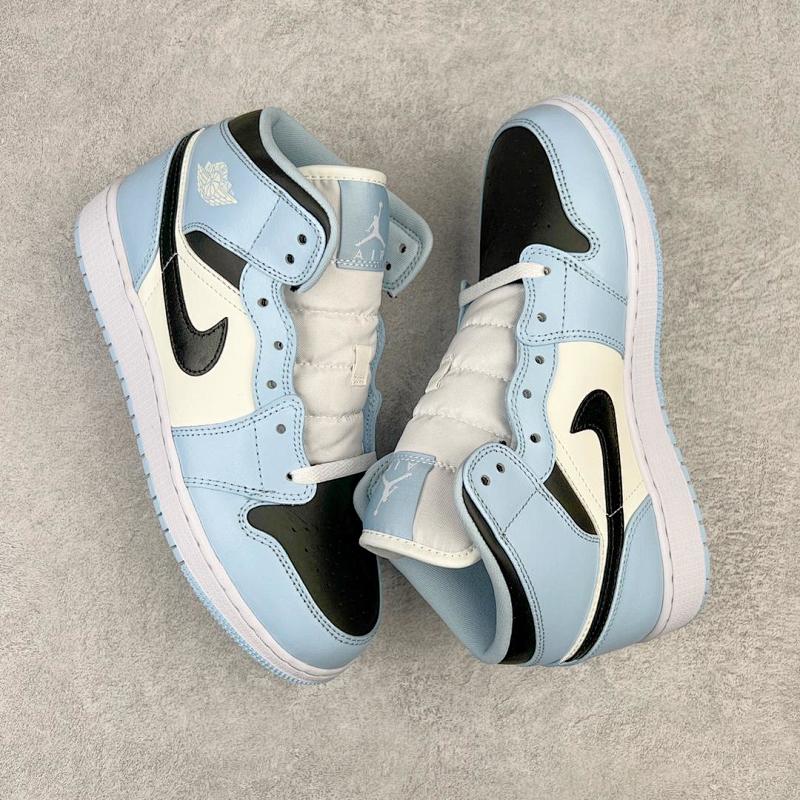 NIKE JORDAN 1 (382)