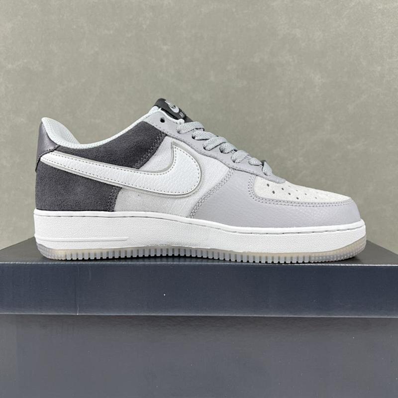 NIKE AIR FORCE 1 (255)