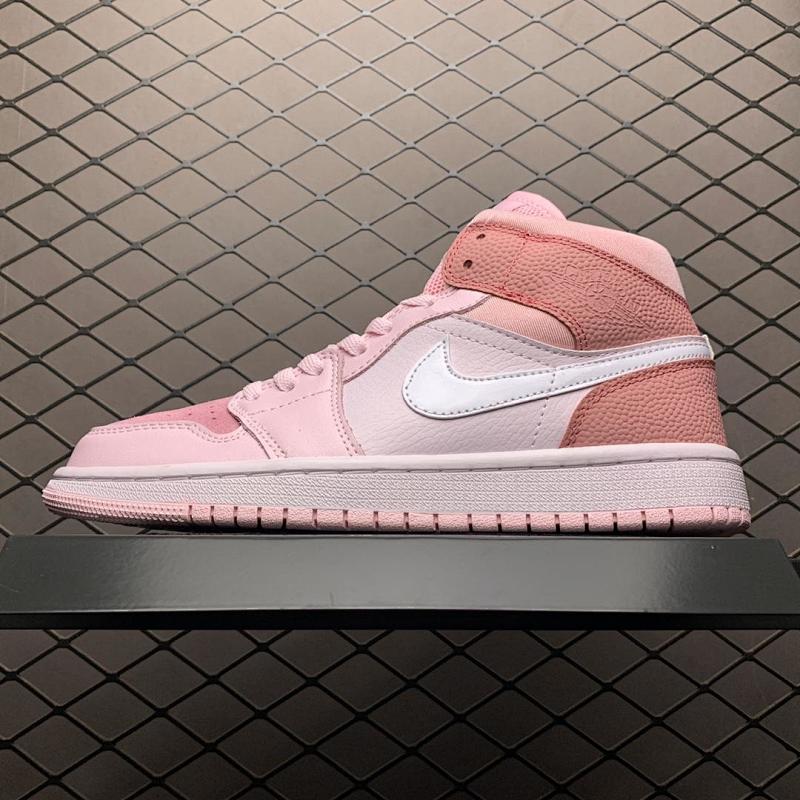 NIKE JORDAN 1 (343)