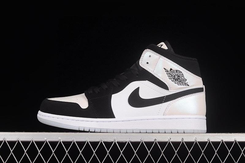NIKE JORDAN 1 (395)