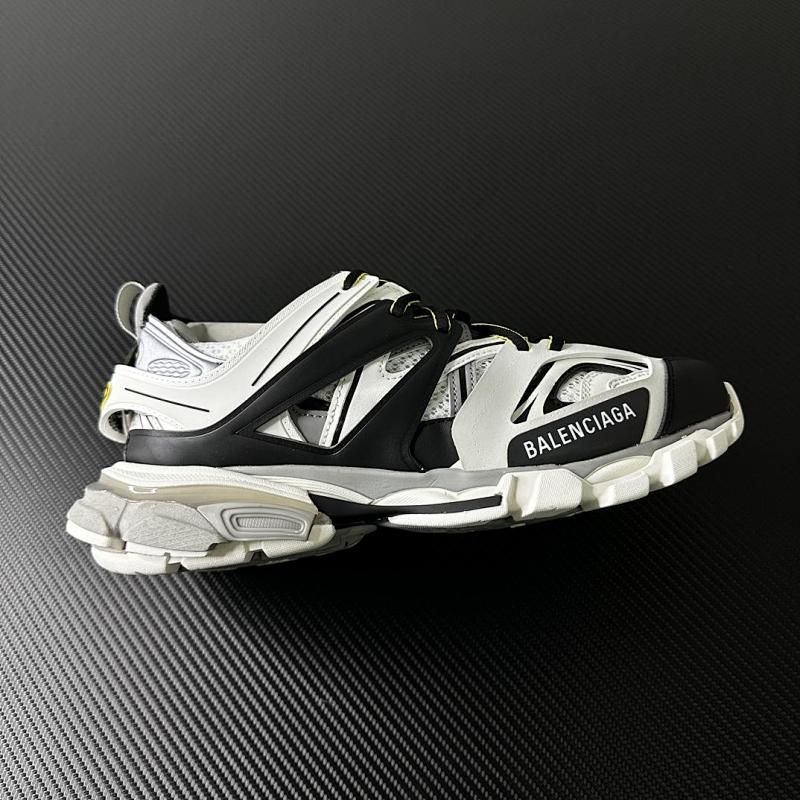 BALENCIAGA TRACK (12)