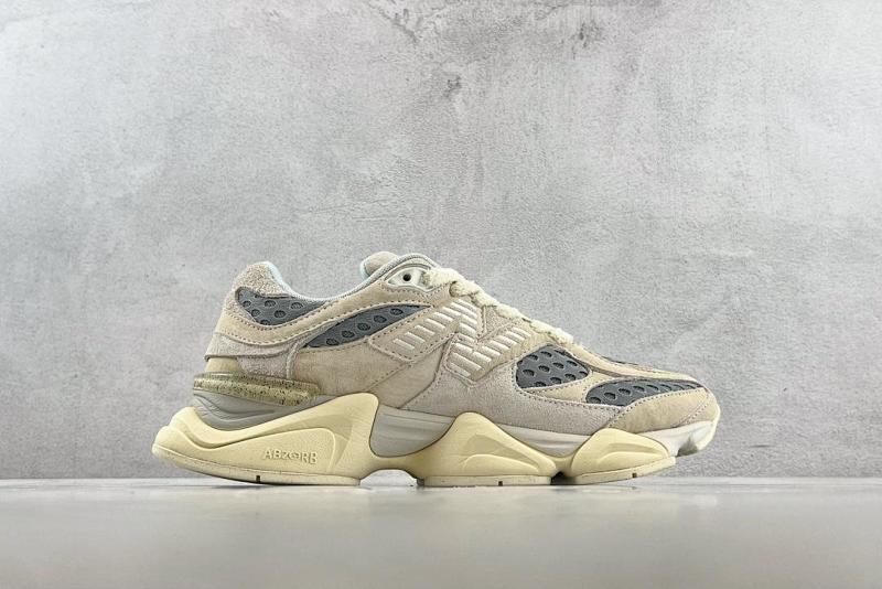 NEW BALANCE 9060 (142)