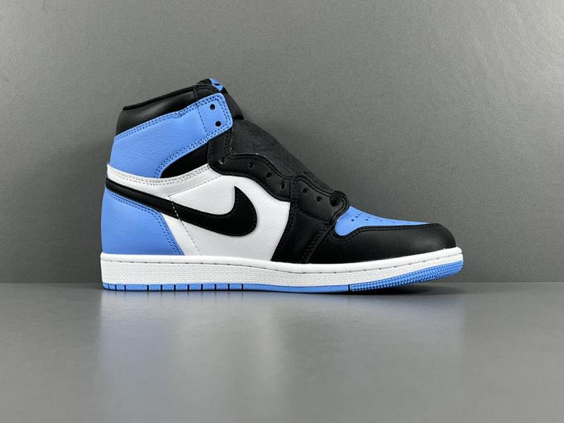 NIKE JORDAN 1 (265)