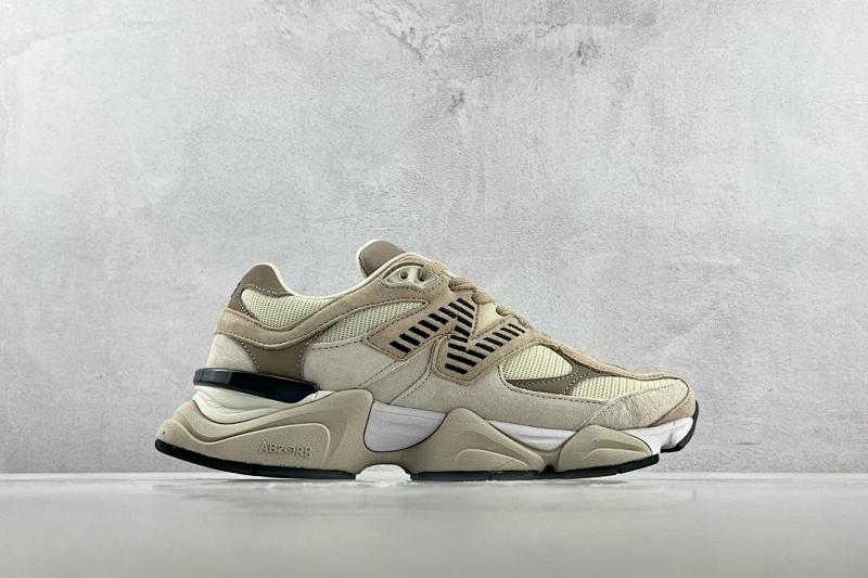 NEW BALANCE 9060 (44)
