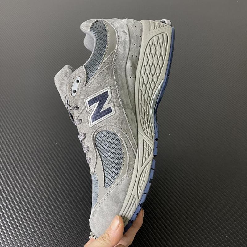 NEW BALANCE 2002 (23)
