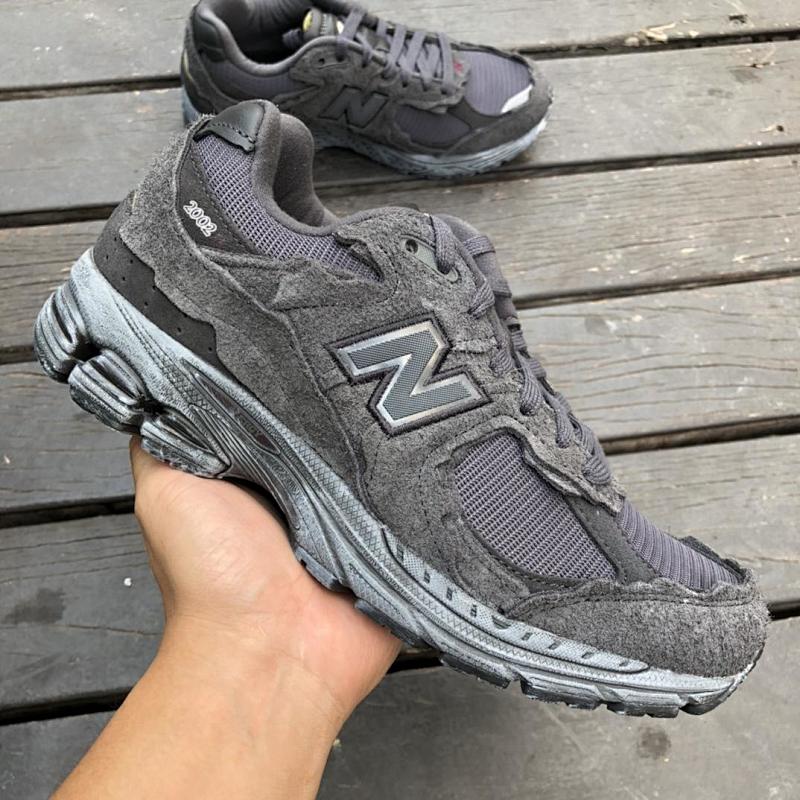NEW BALANCE 2002 (9)