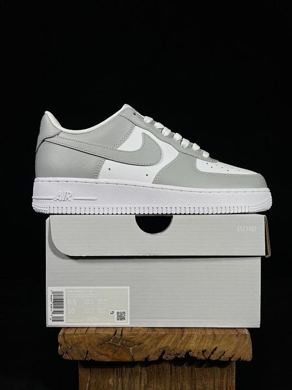 NIKE AIR FORCE 1 (121)