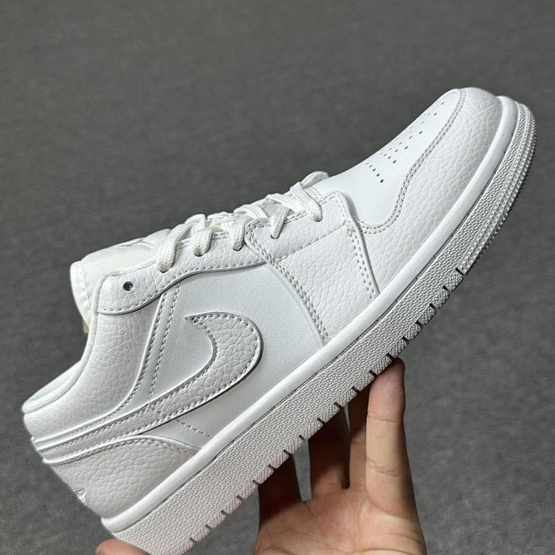 NIKE JORDAN 1 (564)