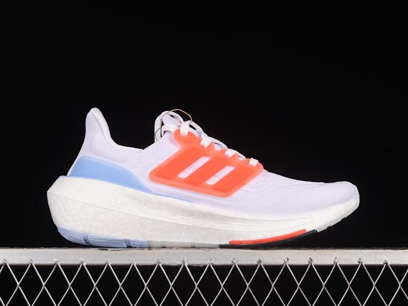 ADIDAS ULTRABOOST (5)