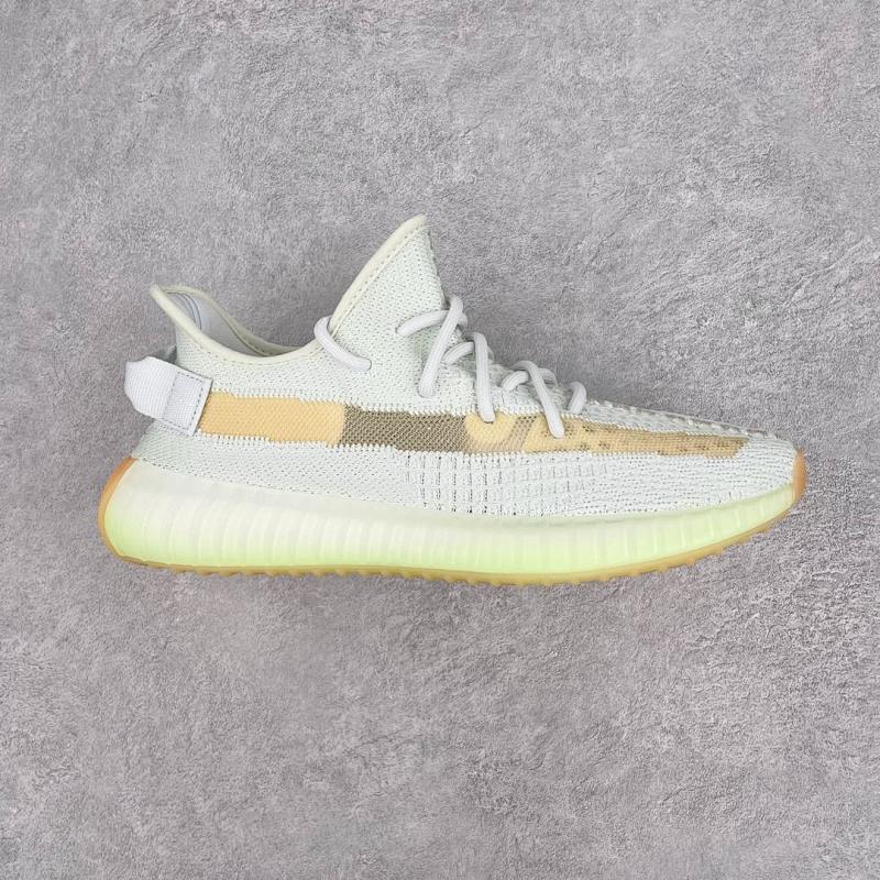 YEEZY 350 (56)