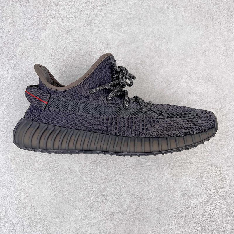 YEEZY 350 (4)