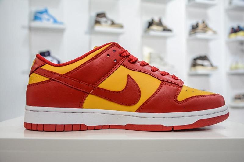 NIKE DUNK VT BATCH (167)