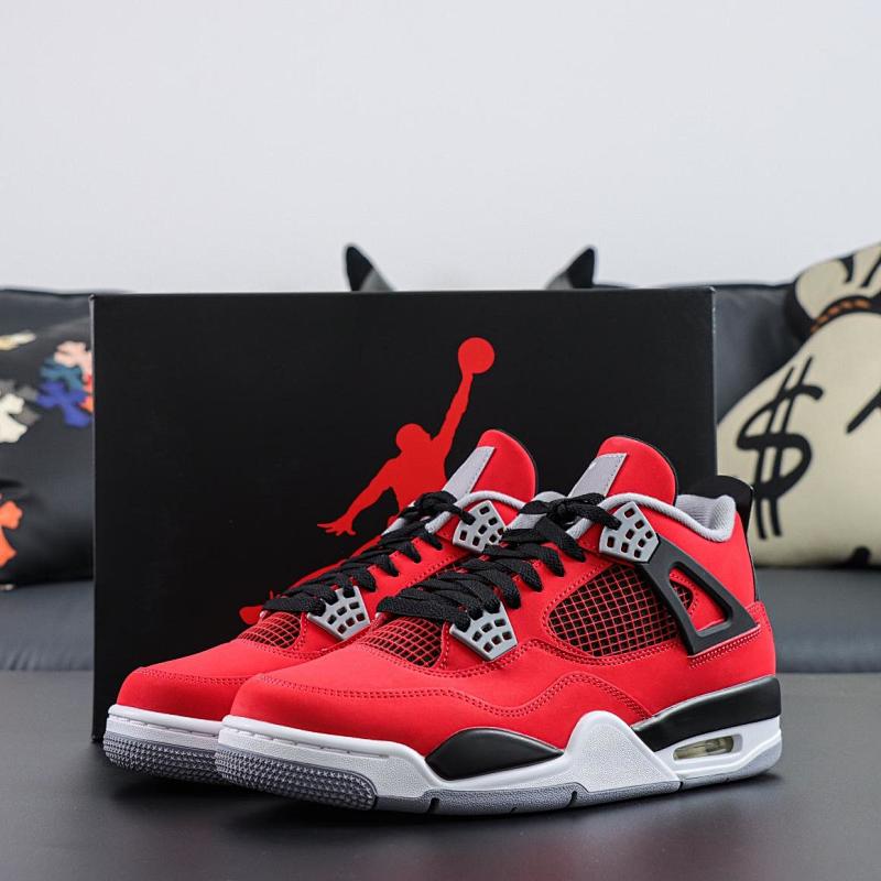 NIKE JORDAN 4 (243)
