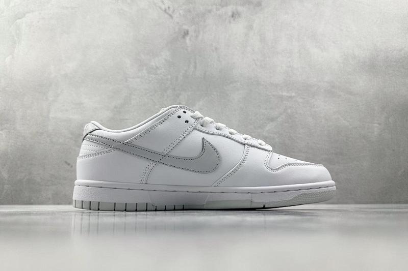 NIKE DUNK VT BATCH (221)