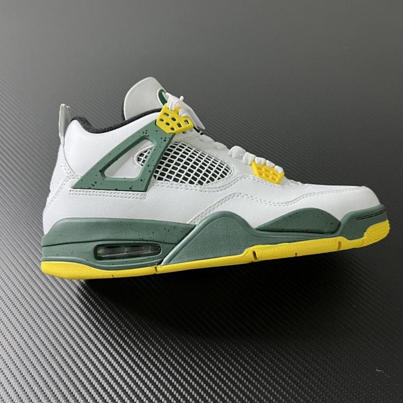 NIKE JORDAN 4 (63)