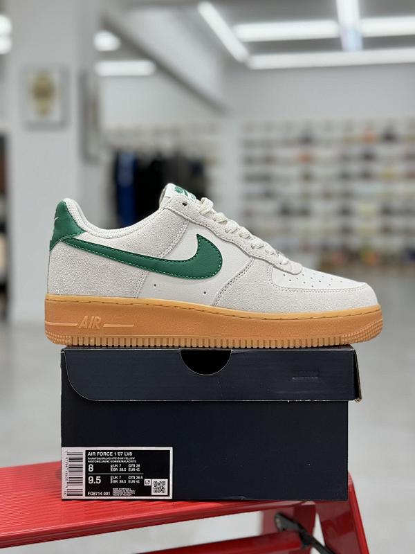 NIKE AIR FORCE 1 (78)
