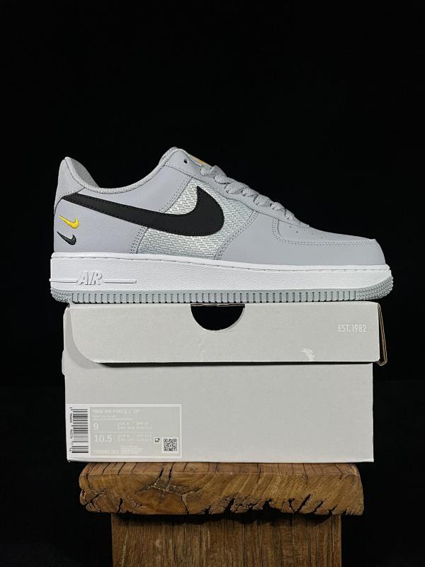 NIKE AIR FORCE 1 (133)