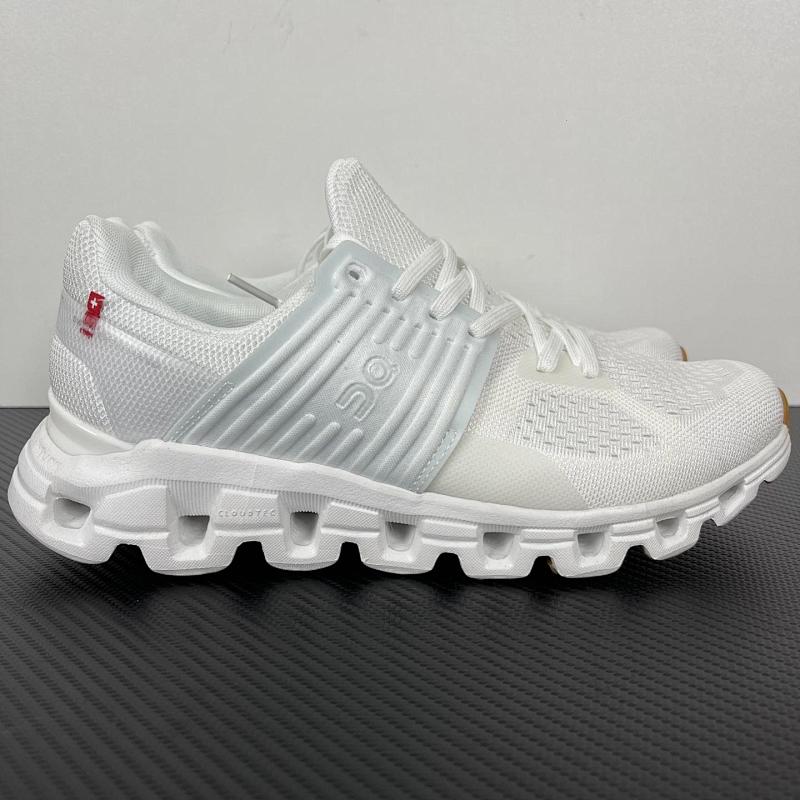 ON CLOUD SHOES (53)