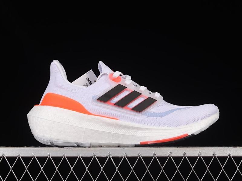 ADIDAS ULTRABOOST (3)