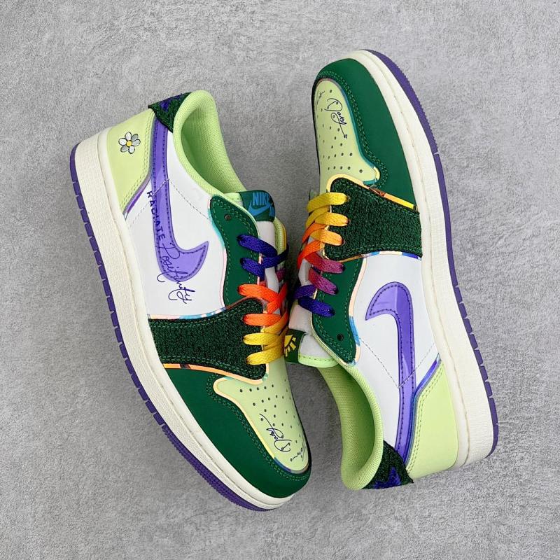 NIKE JORDAN 1 (294)