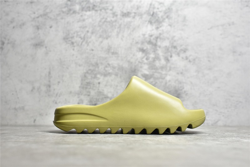 YEEZY SLIDE (11)