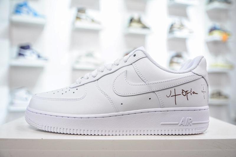 NIKE AIR FORCE 1 (568)