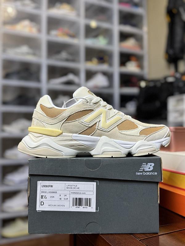 NEW BALANCE 9060 (84)