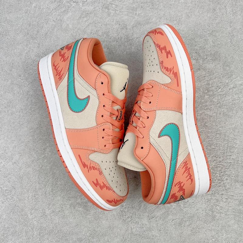 NIKE JORDAN 1 (525)