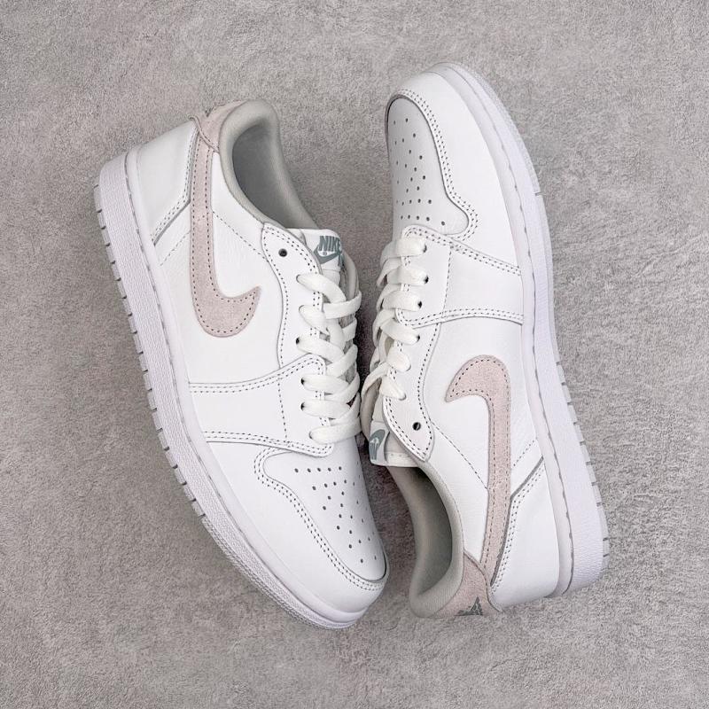 NIKE JORDAN 1 (302)