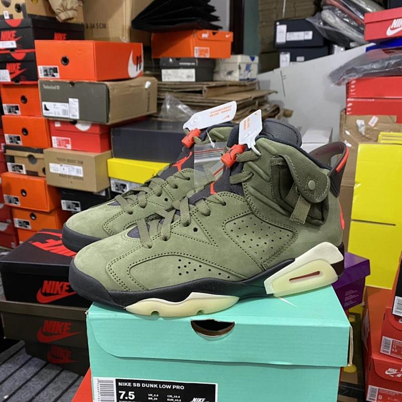 NIKE JORDAN 6 (4)
