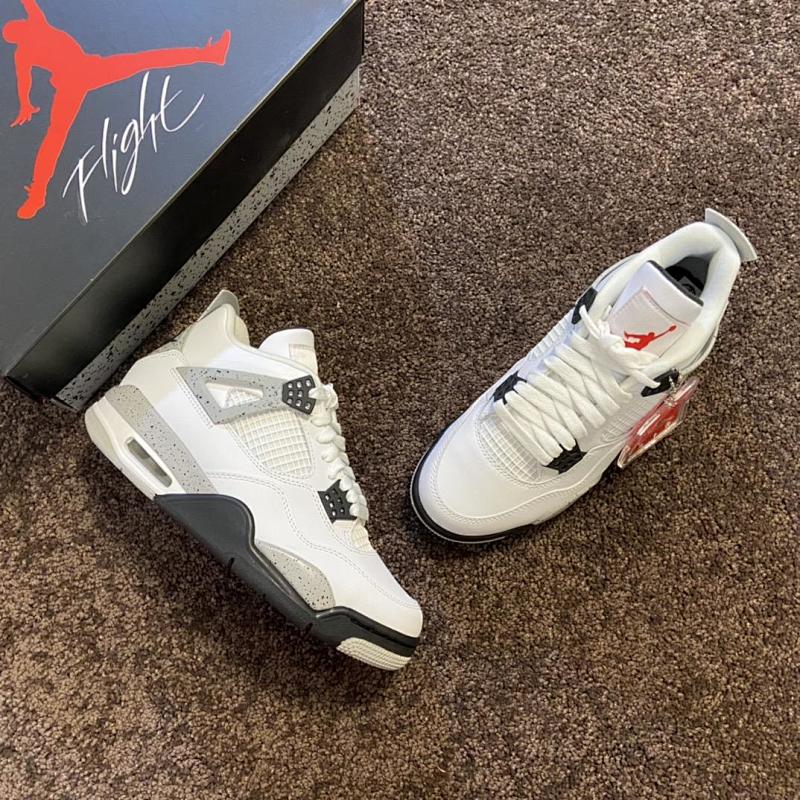 NIKE JORDAN 4 (186)