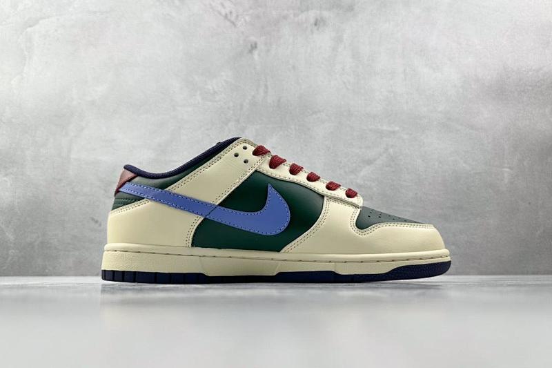 NIKE DUNK VT BATCH (195)