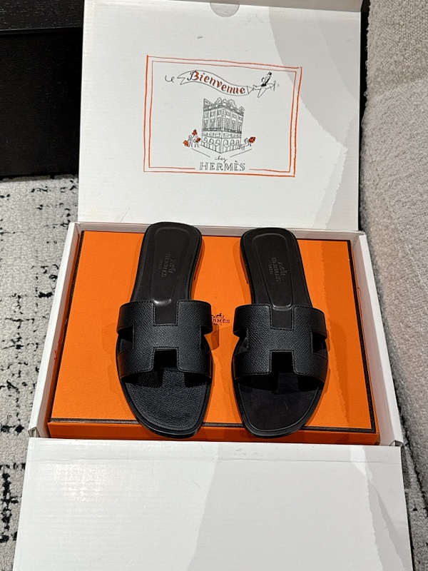 HERMES SHOES (475)