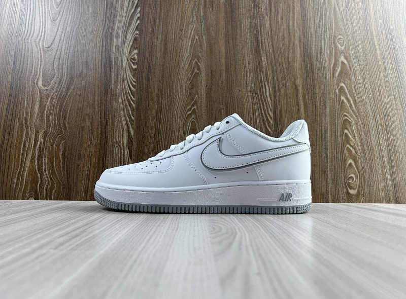 NIKE AIR FORCE 1 (67)
