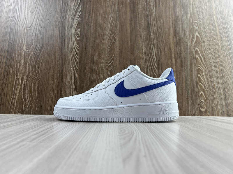 NIKE AIR FORCE 1 (70)
