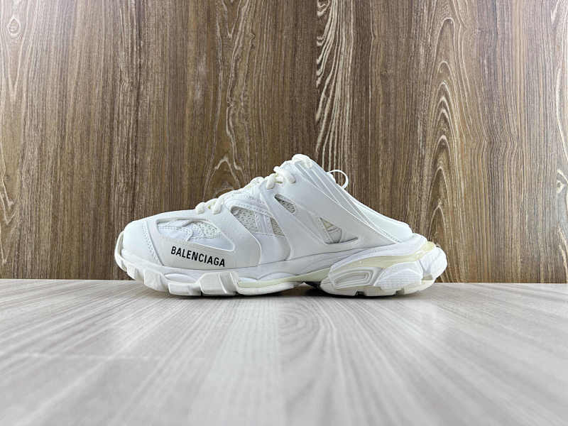 BALENCIAGA SHOES (56)