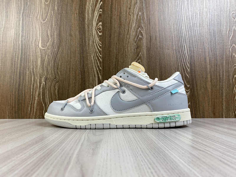 NIKE DUNK (129)