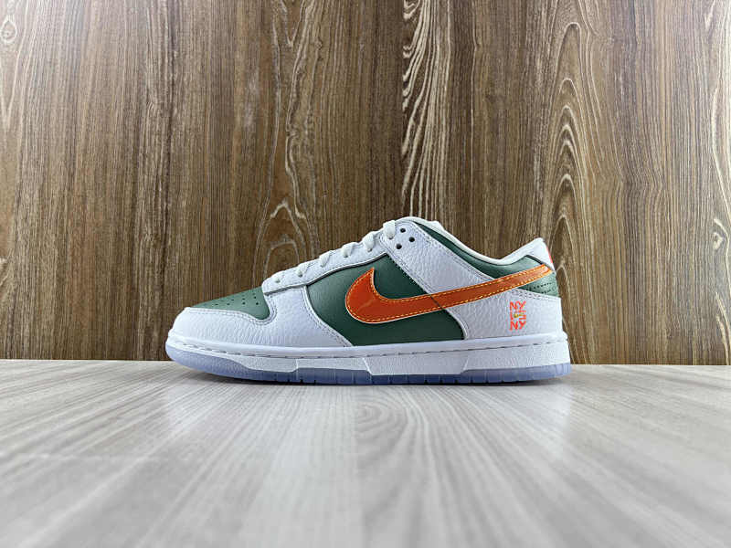 NIKE DUNK (349)