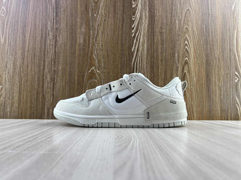 NIKE DUNK (211)