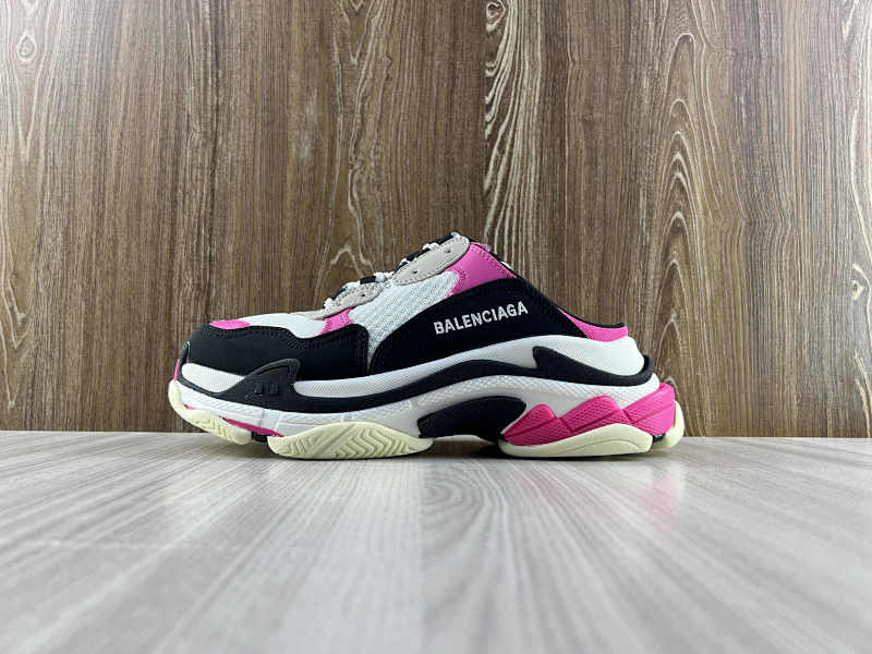 BALENCIAGA SHOES (51)