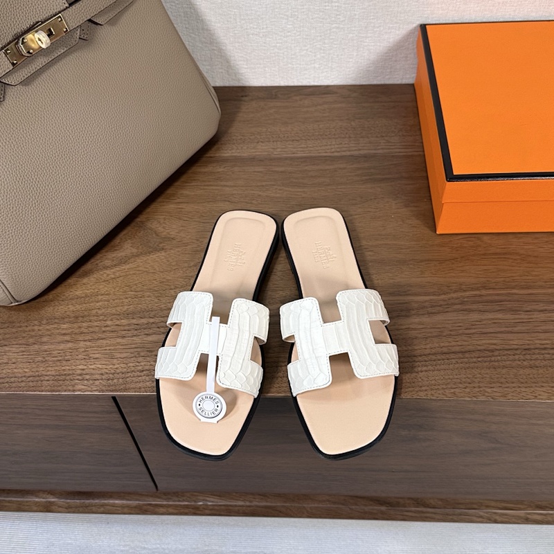 HERMES SHOES (602)
