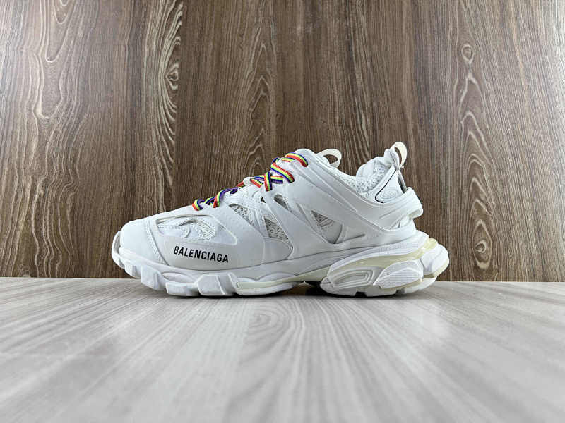 BALENCIAGA SHOES (127)