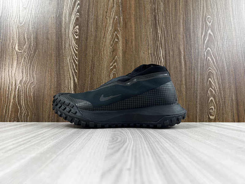 NIKE ACG MOUNTAIN (4)