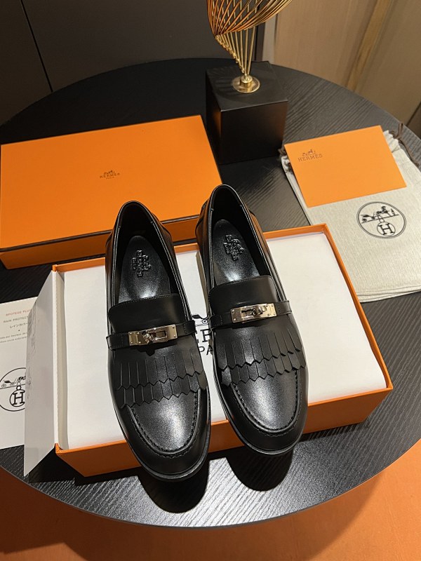 HERMES SHOES (105)